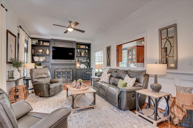 702 Michael'S Creek, Evans, GA 30809