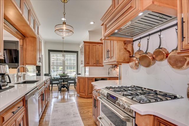 702 Michael'S Creek, Evans, GA 30809