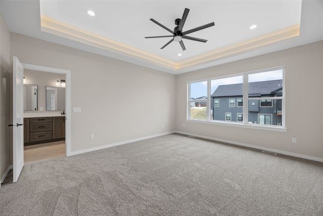 620 Rock Ridge Road, Tiffin, IA 52340