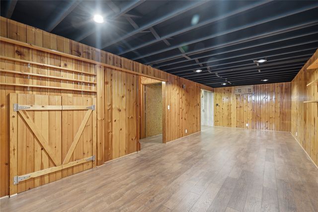 1416 38th Street SE, Cedar Rapids, IA 52403