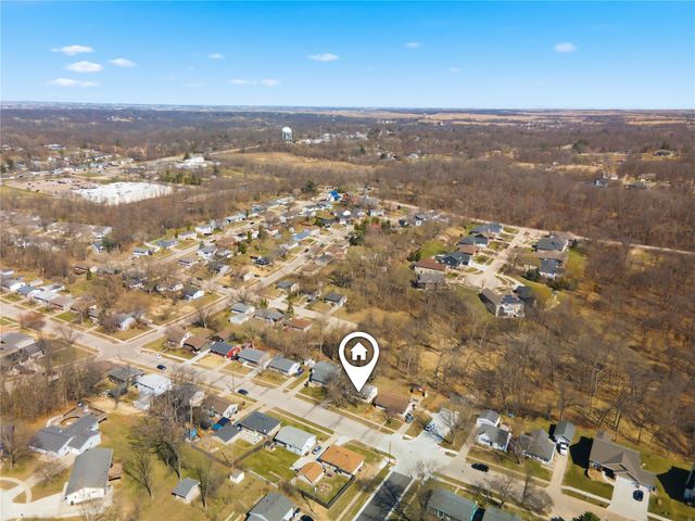 1416 38th Street SE, Cedar Rapids, IA 52403