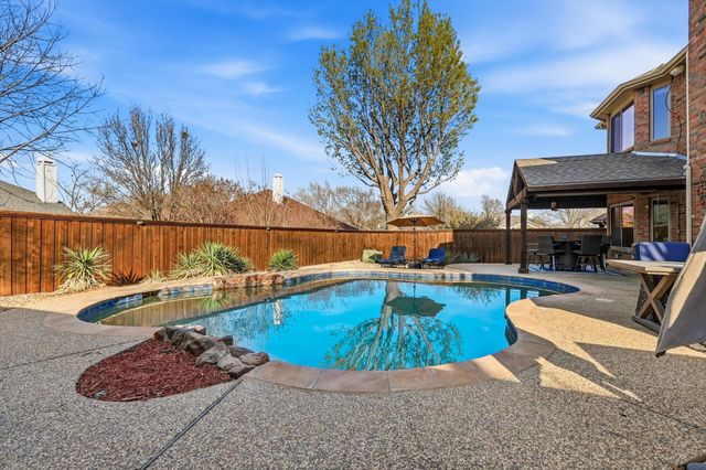 2604 Timberhill Drive, Flower Mound, TX 75028