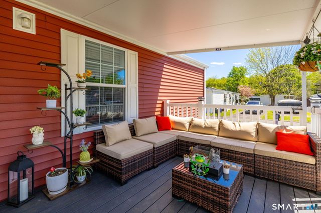 4 Apache Road, East Hartford, CT 06118