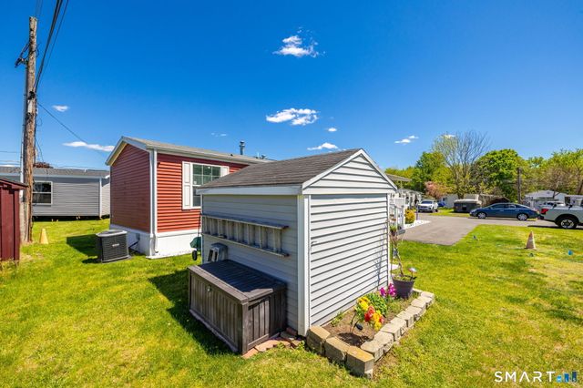4 Apache Road, East Hartford, CT 06118