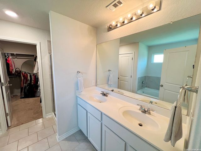 9815 Dartmoor Pony, San Antonio, TX 78254