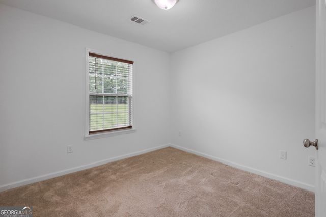 207 Bull Street, Glennville, GA 30427