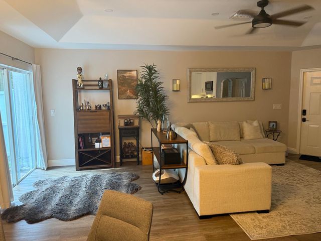 5467 NW 95th Avenue, Sunrise, FL 33351