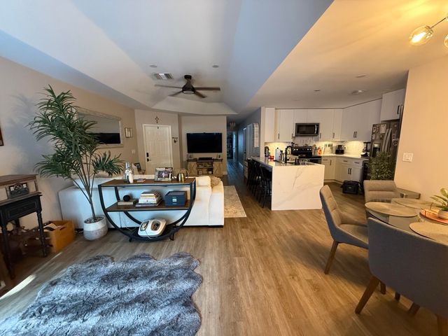 5467 NW 95th Avenue, Sunrise, FL 33351