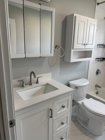 309 Elm 4, North Attleboro, MA 02760