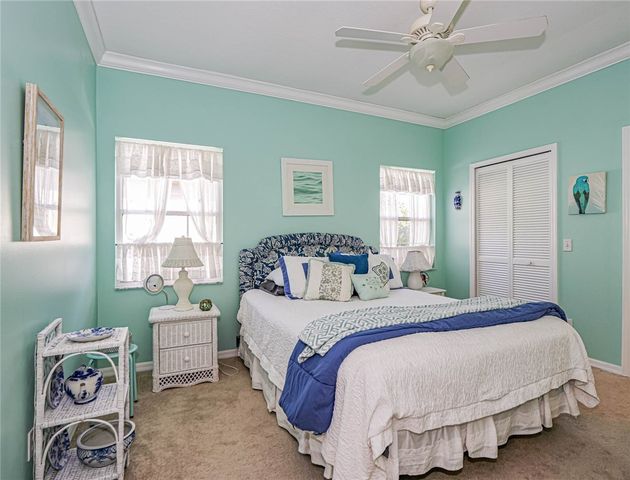 335 Hawthorne Lane, Vero Beach, FL 32962