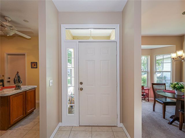 335 Hawthorne Lane, Vero Beach, FL 32962