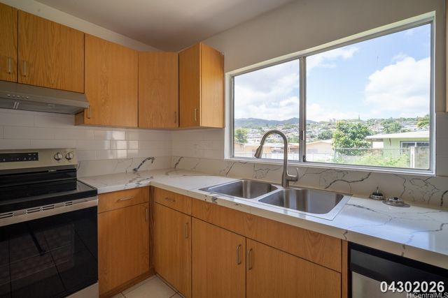 92-326 Nohona Place, Kapolei, HI 96707