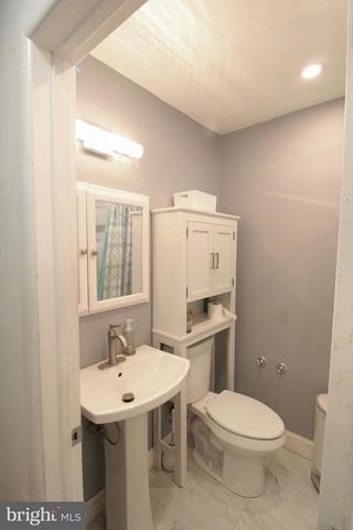 533 TASKER, Norwood, PA 19074