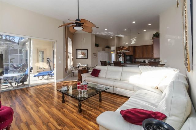 9138 SHADOWBROOK TRAIL, Orlando, FL 32825