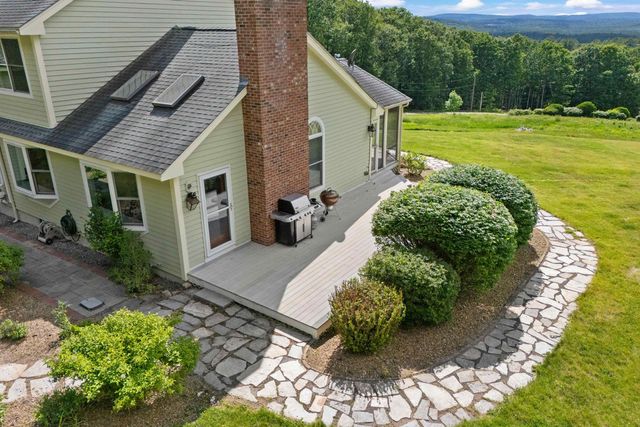 101 Mansion Road, Dunbarton, NH 03046