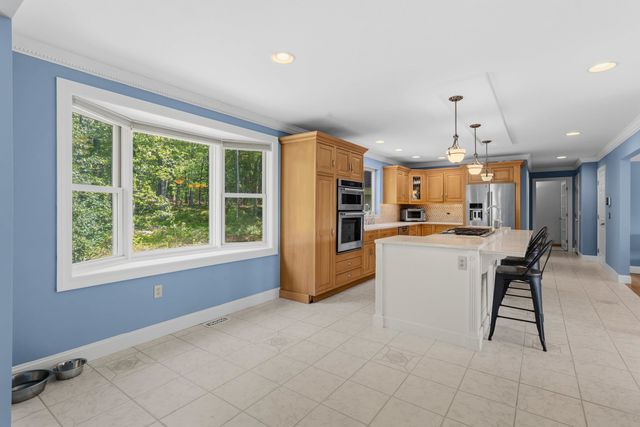 101 Mansion Road, Dunbarton, NH 03046