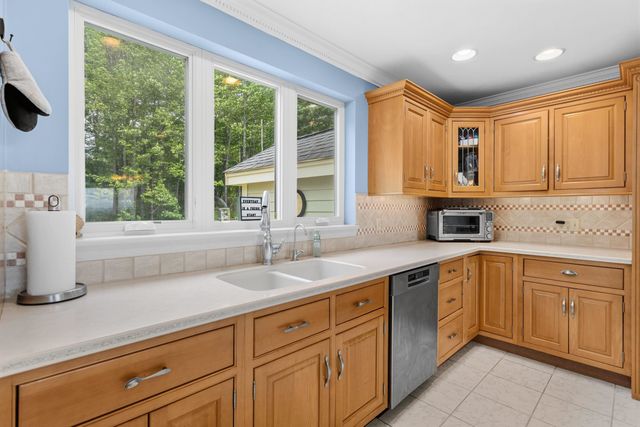 101 Mansion Road, Dunbarton, NH 03046