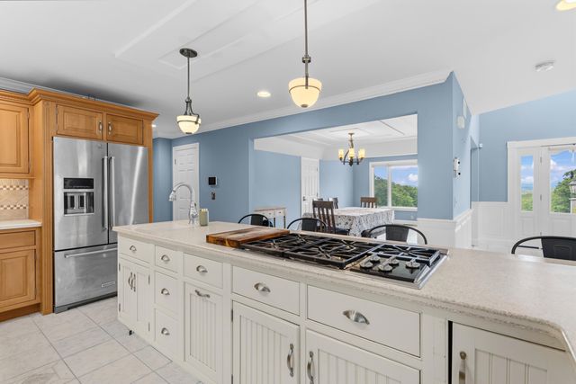 101 Mansion Road, Dunbarton, NH 03046