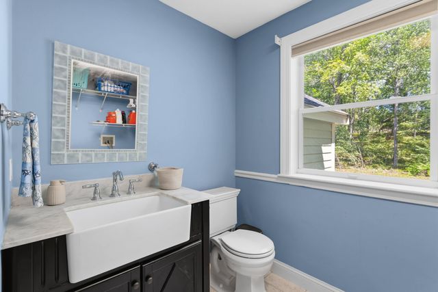101 Mansion Road, Dunbarton, NH 03046