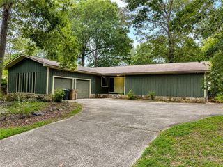 2284 Camden, Jonesboro, GA 30236