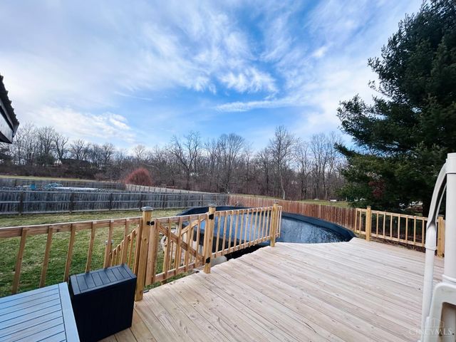 300 Adare Court, Lynchburg, OH 45142