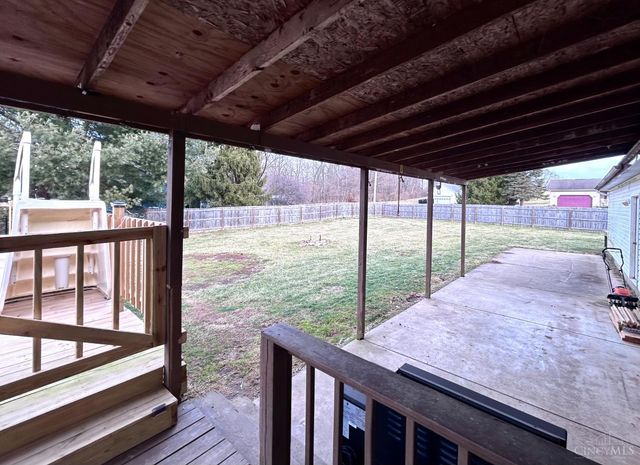 300 Adare Court, Lynchburg, OH 45142