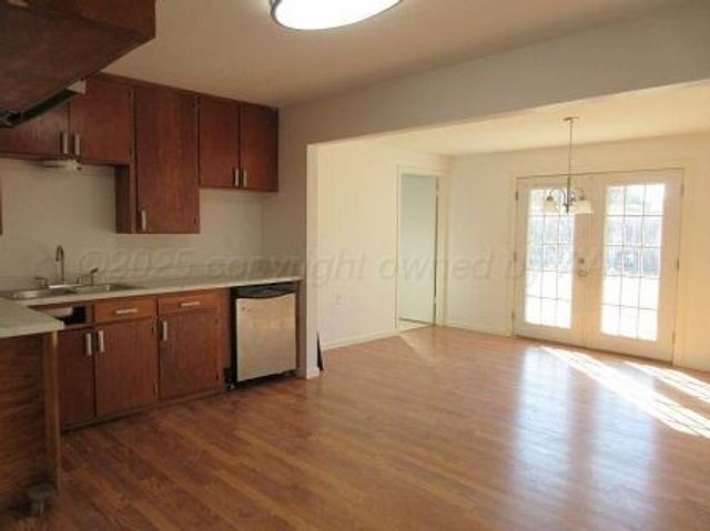 4416 S HAYDEN Street, Amarillo, TX 79110