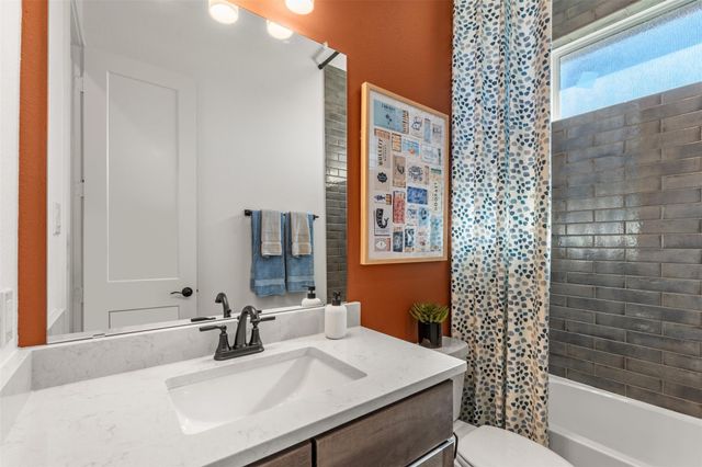 12135 Canal View Boulevard, Mont Belvieu, TX 77523