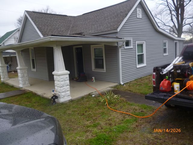 110 2nd Ave, Mount Pleasant, TN 38474