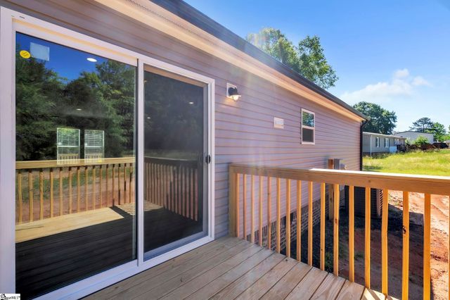 102 Kimberly Drive, Easley, SC 29642