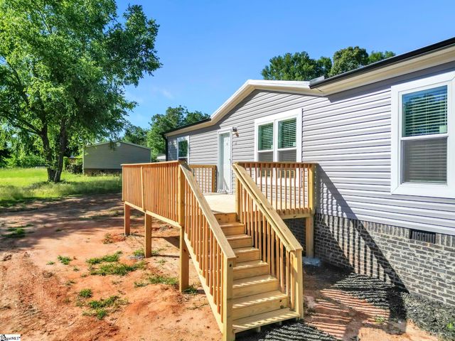 102 Kimberly Drive, Easley, SC 29642