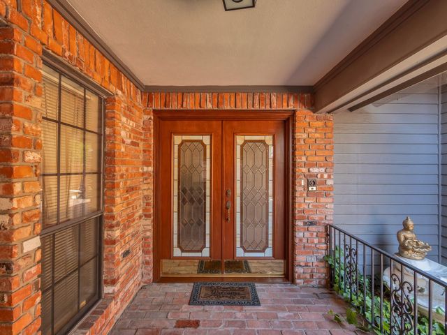 10211 Shadow Way, Dallas, TX 75243