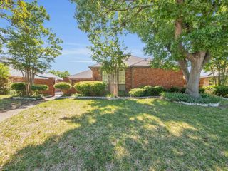 10211 Shadow Way, Dallas, TX 75243