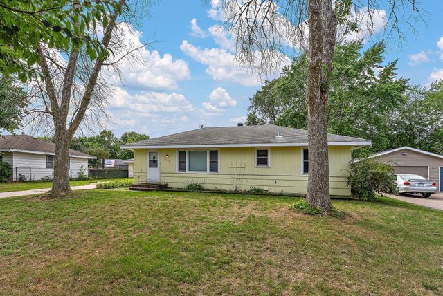 8820 Greenway Avenue S, Cottage Grove, MN 55016