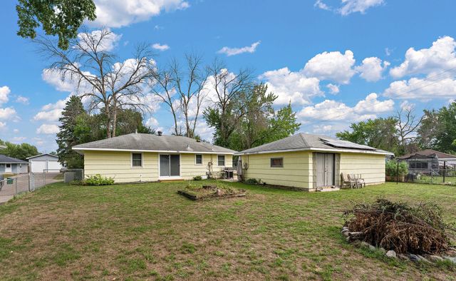 8820 Greenway Avenue S, Cottage Grove, MN 55016