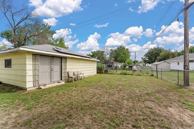 8820 Greenway Avenue S, Cottage Grove, MN 55016