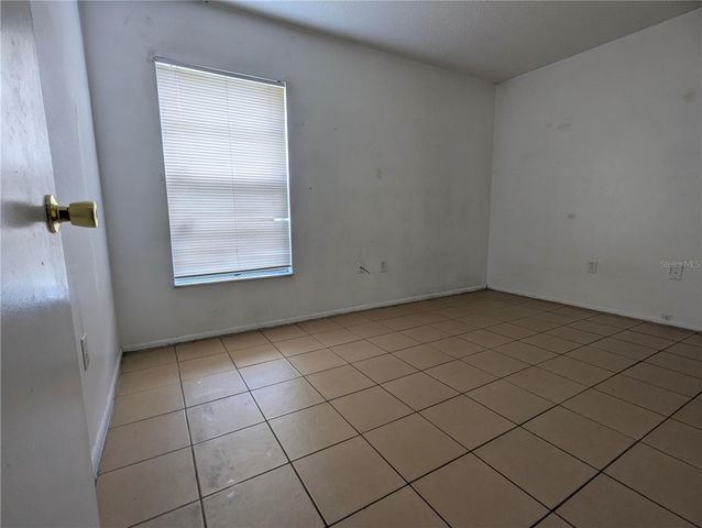 14317 HANGING MOSS CIRCLE 101, Tampa, FL 33613