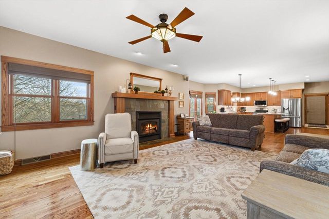 8604 222nd COURT, Salem, WI 53168