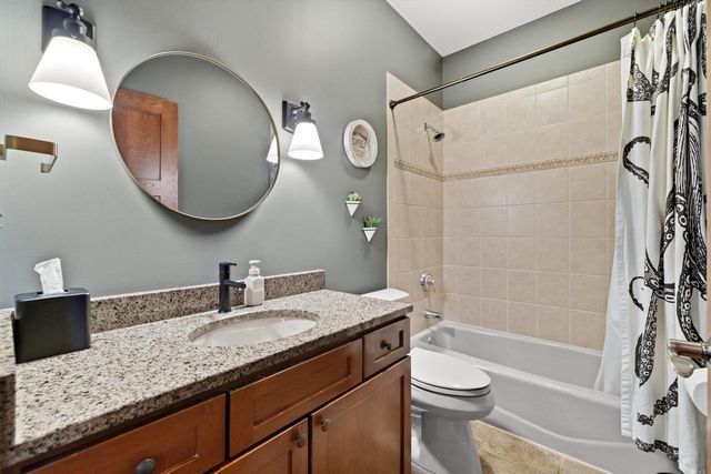 8604 222nd COURT, Salem, WI 53168
