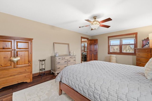 8604 222nd COURT, Salem, WI 53168