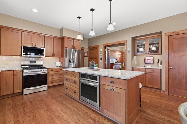 8604 222nd COURT, Salem, WI 53168