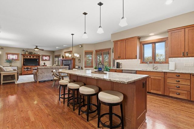 8604 222nd COURT, Salem, WI 53168