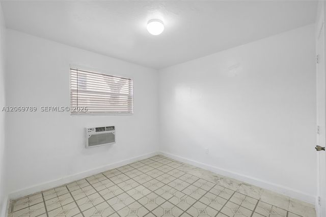 126 SW 18th Ave 4, Miami, FL 33135