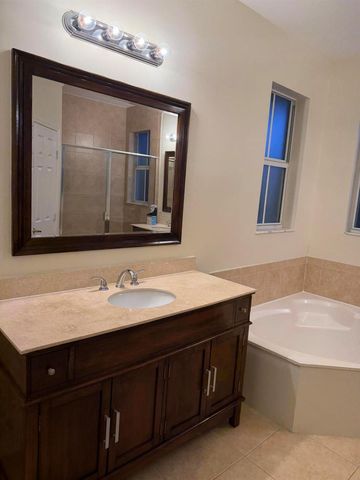 7490 NW 115th Court, Doral, FL 33178