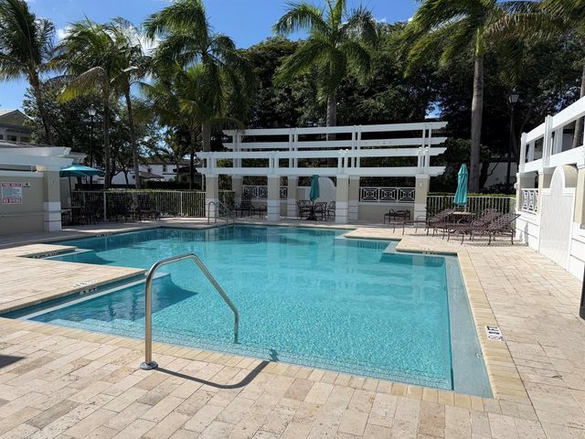 7490 NW 115th Court, Doral, FL 33178