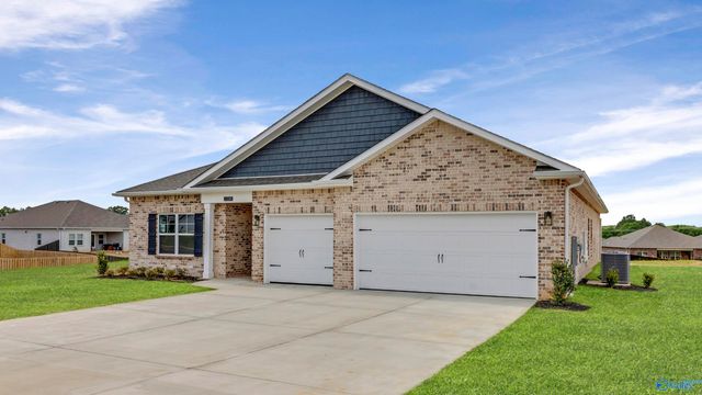 23285 Worcester Lane, Athens, AL 35613