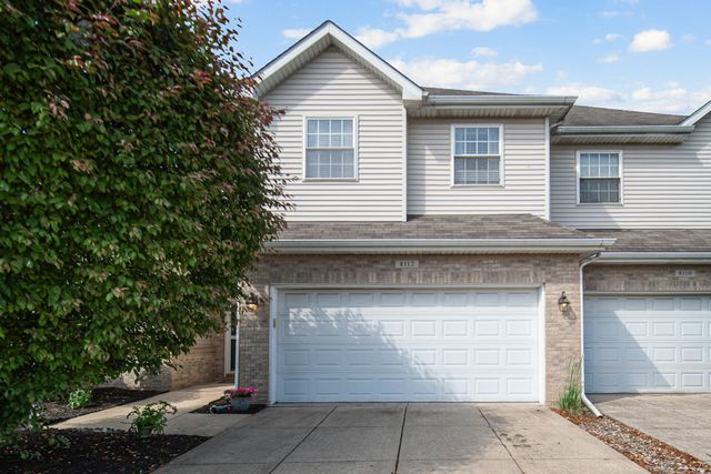 8112 Victoria Place, Crown Point, IN 46307