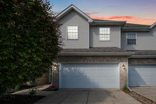 8112 Victoria Place, Crown Point, IN 46307