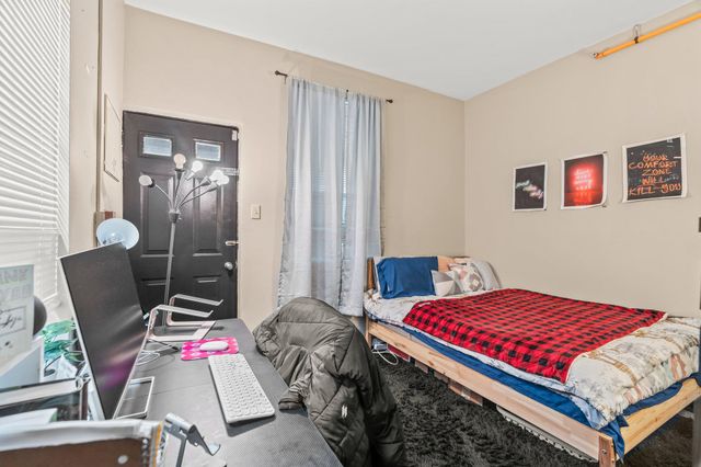 4127 WOODLAND AVE, Philadelphia, PA 19104