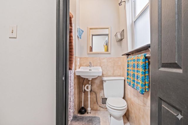 4127 WOODLAND AVE, Philadelphia, PA 19104